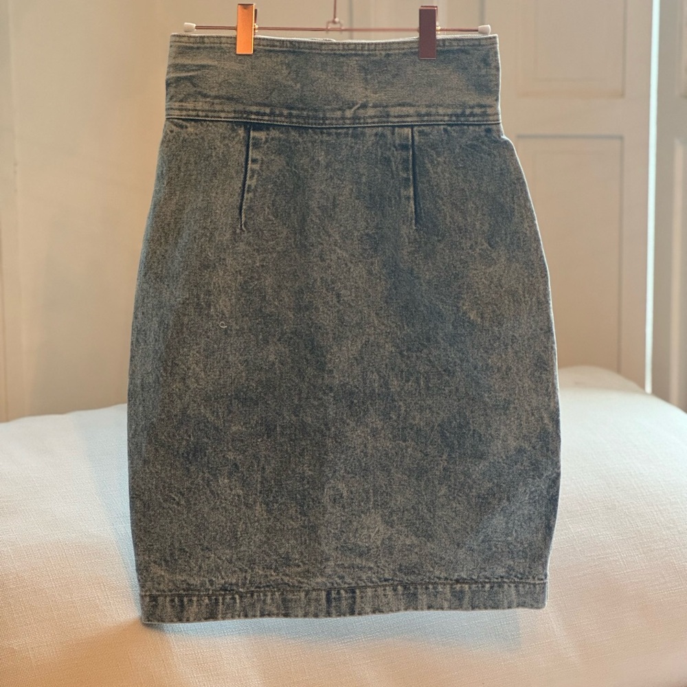 Vintage Denim High-Waisted Midi Skirt